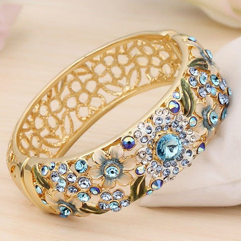 Bracelet Hollow Enamel Gold Plated Ornament